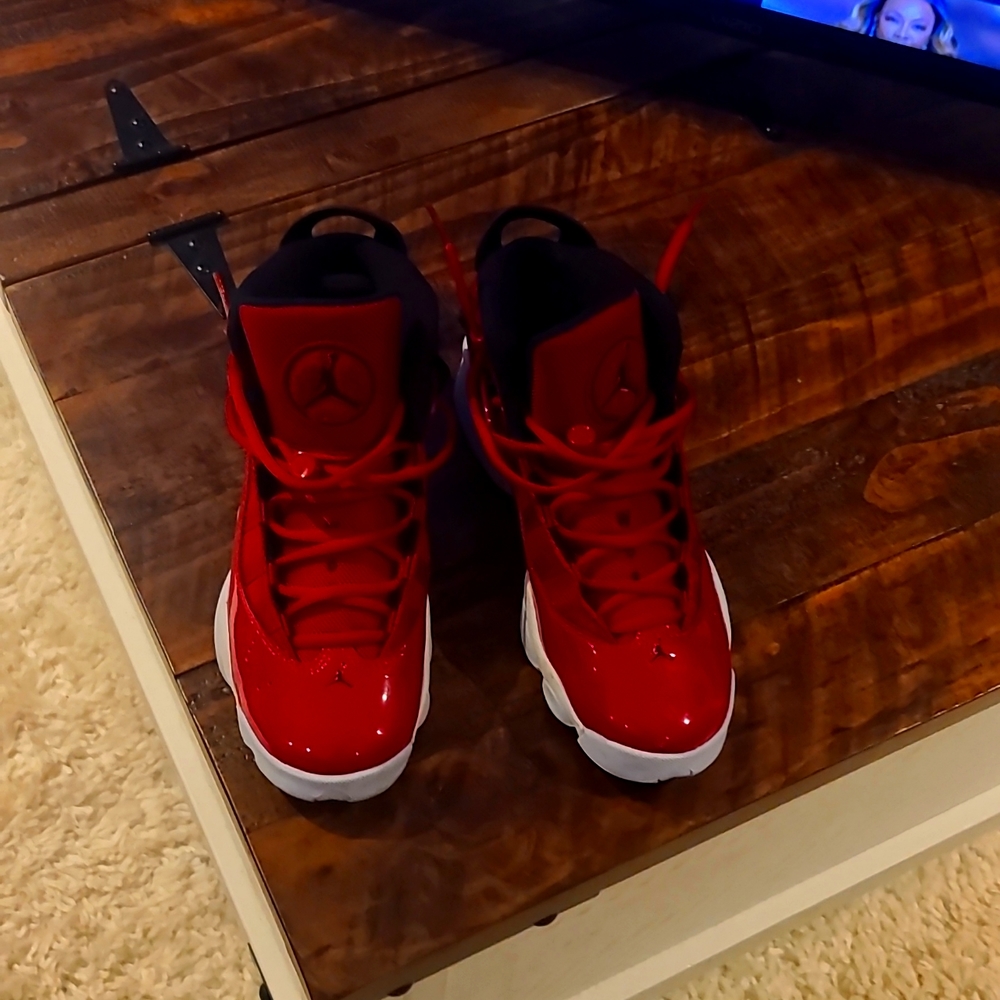 Big Boys Jordan Sneakers
